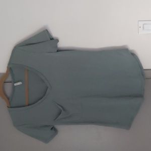 Basic tee